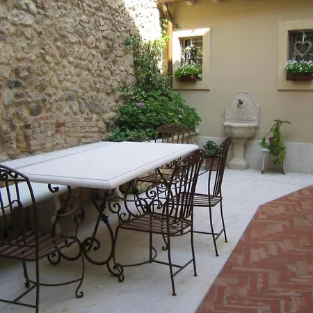 Apartman New Romeo E Giulietta *